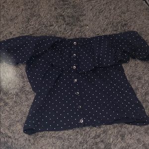 Of the shoulder cropped shirt